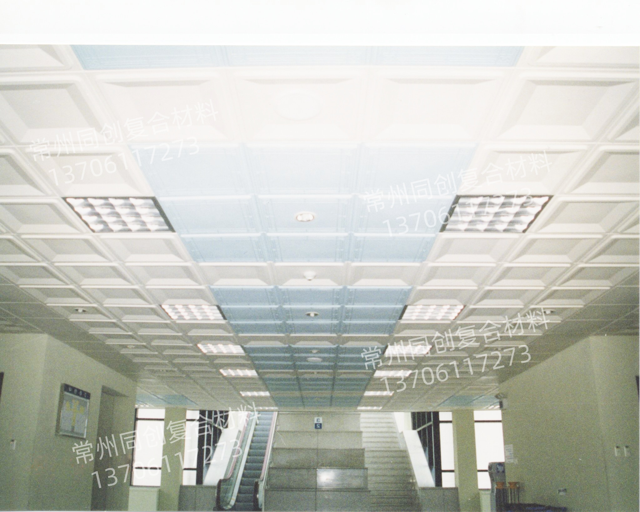 ���̰���